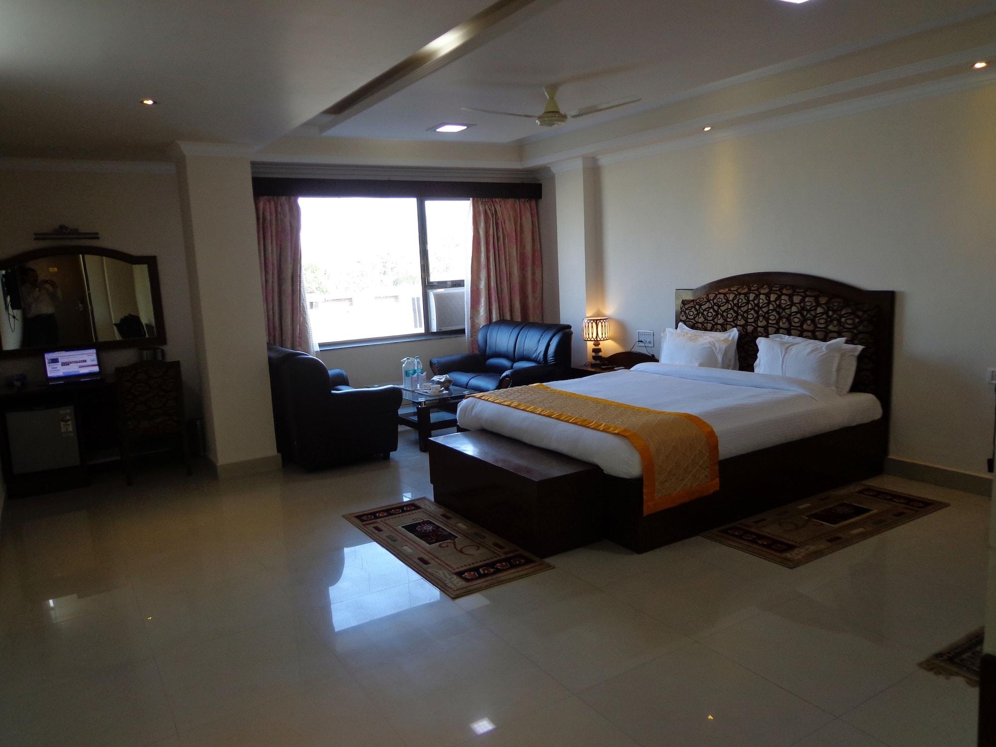 Bodhgaya Regency Hotel Ngoại thất bức ảnh
