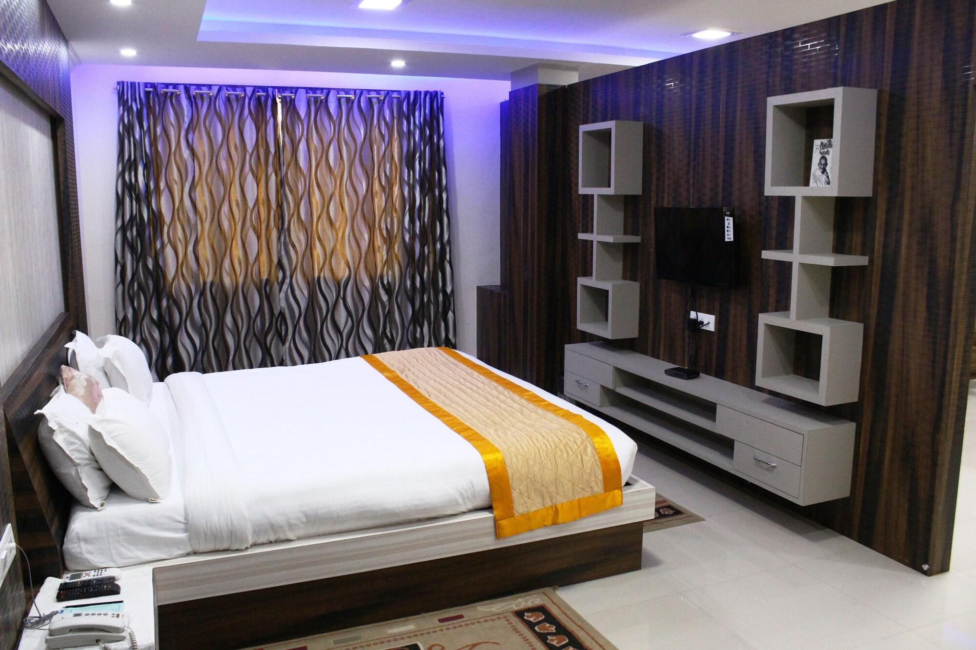 Bodhgaya Regency Hotel Ngoại thất bức ảnh