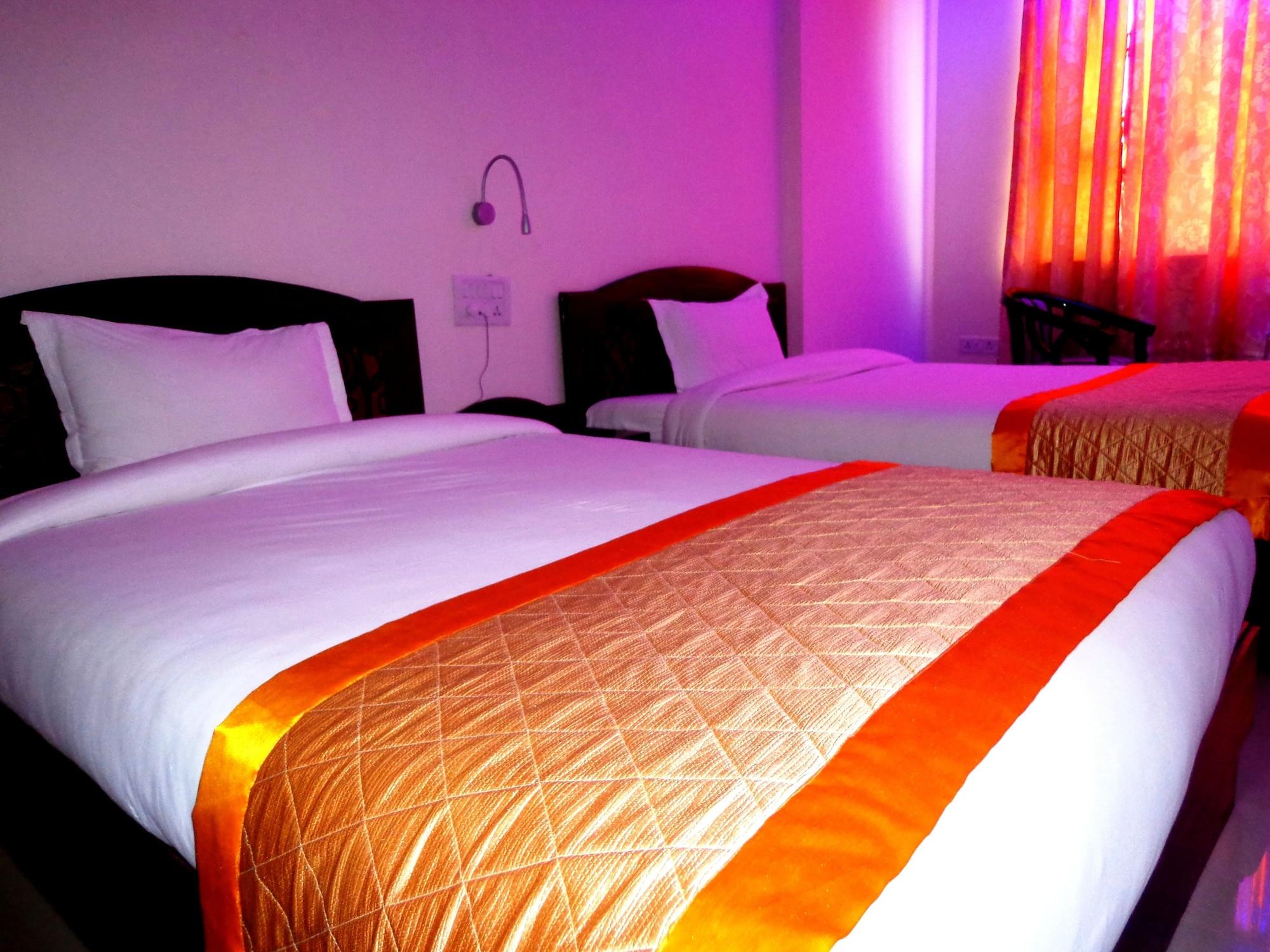Bodhgaya Regency Hotel Ngoại thất bức ảnh
