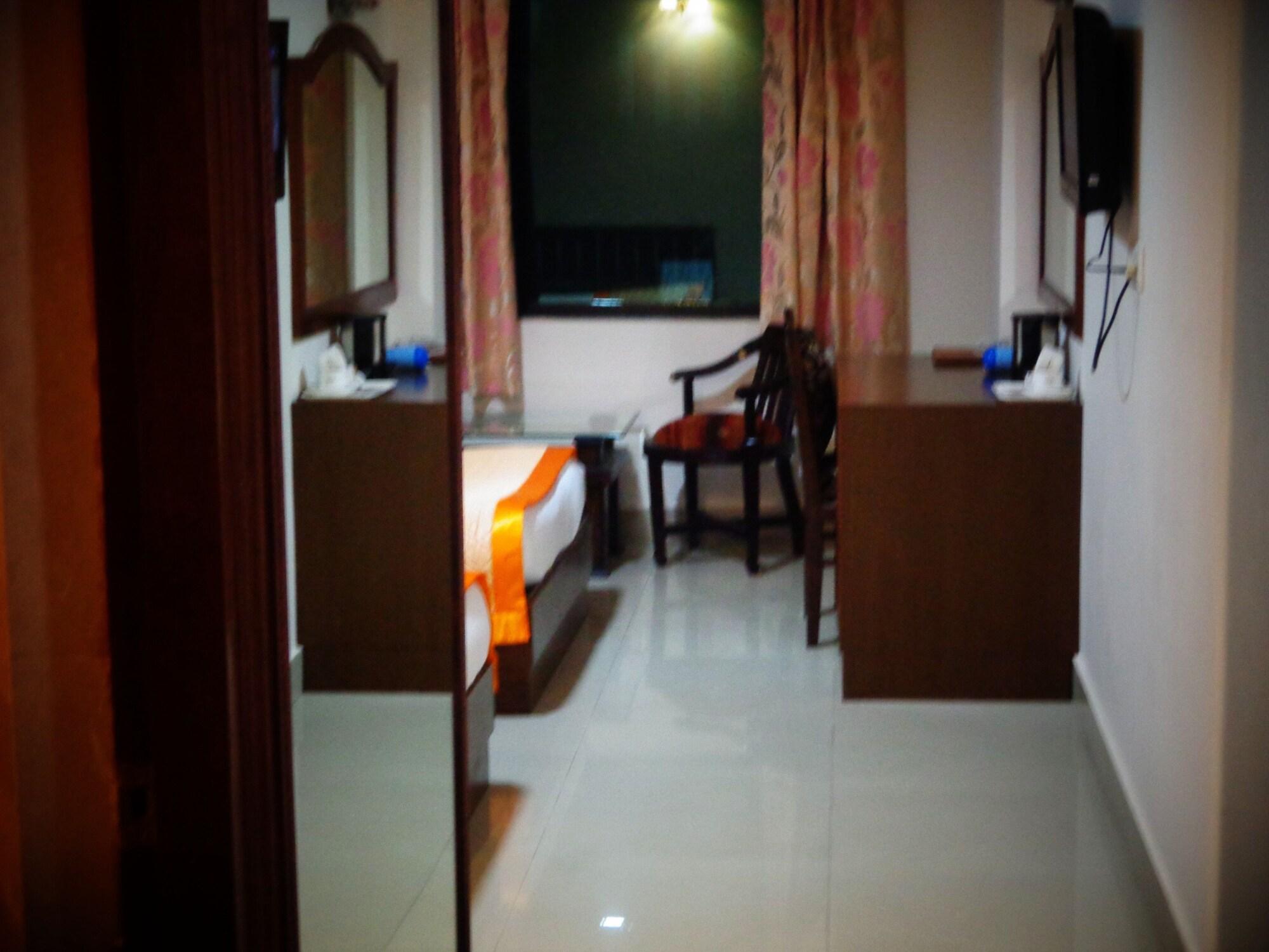 Bodhgaya Regency Hotel Ngoại thất bức ảnh