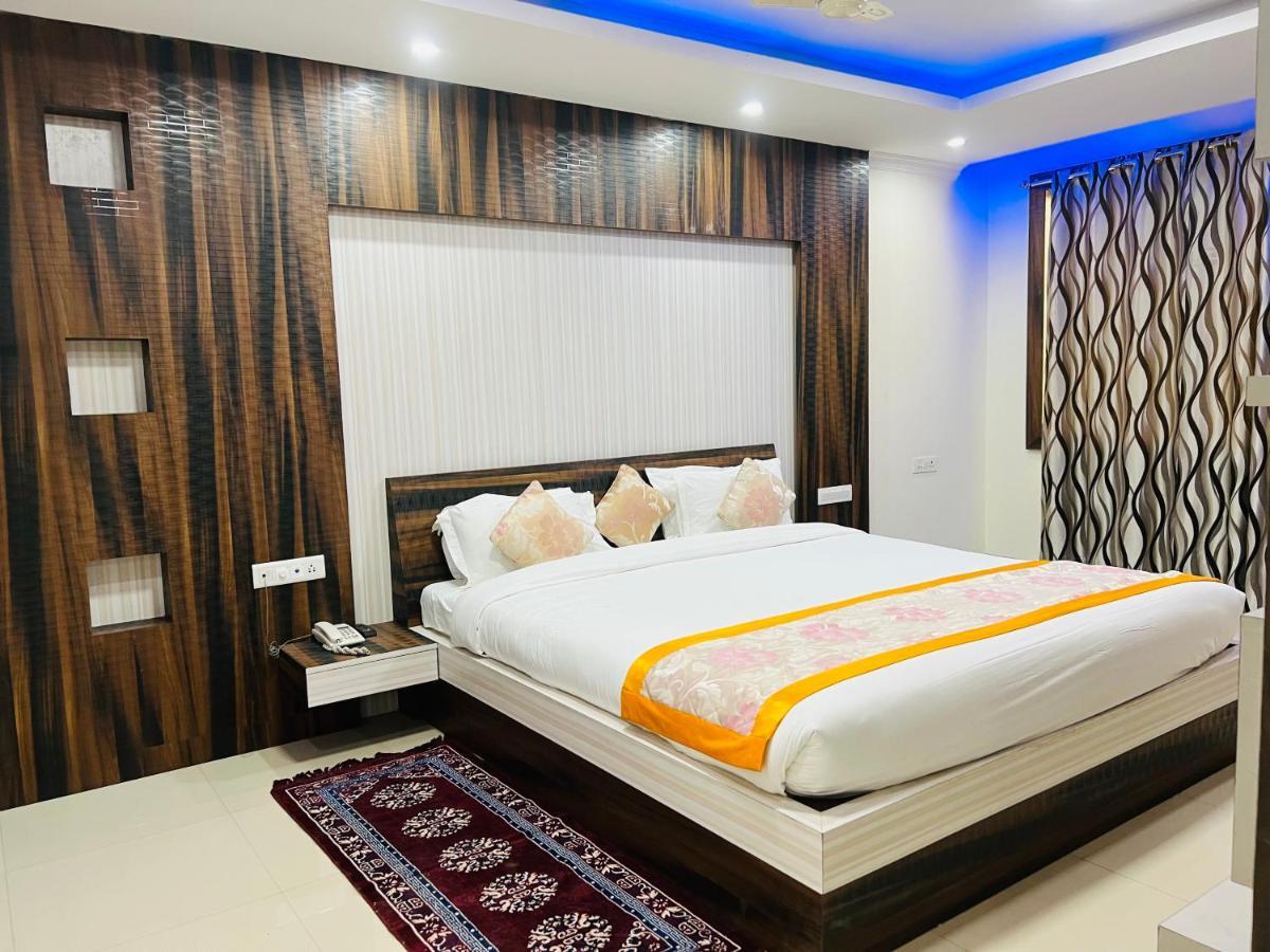 Bodhgaya Regency Hotel Ngoại thất bức ảnh