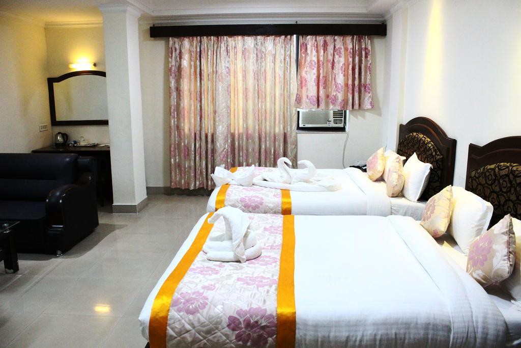 Bodhgaya Regency Hotel Ngoại thất bức ảnh