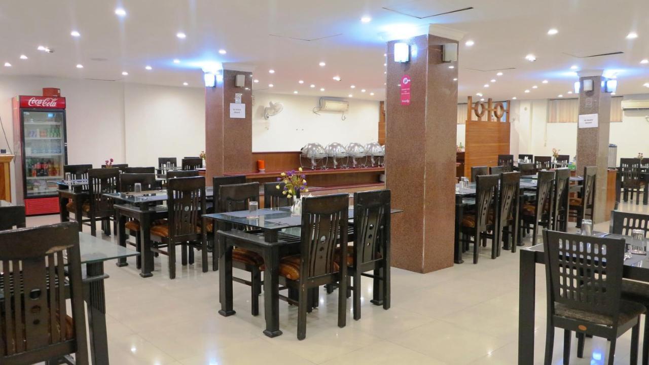 Bodhgaya Regency Hotel Ngoại thất bức ảnh