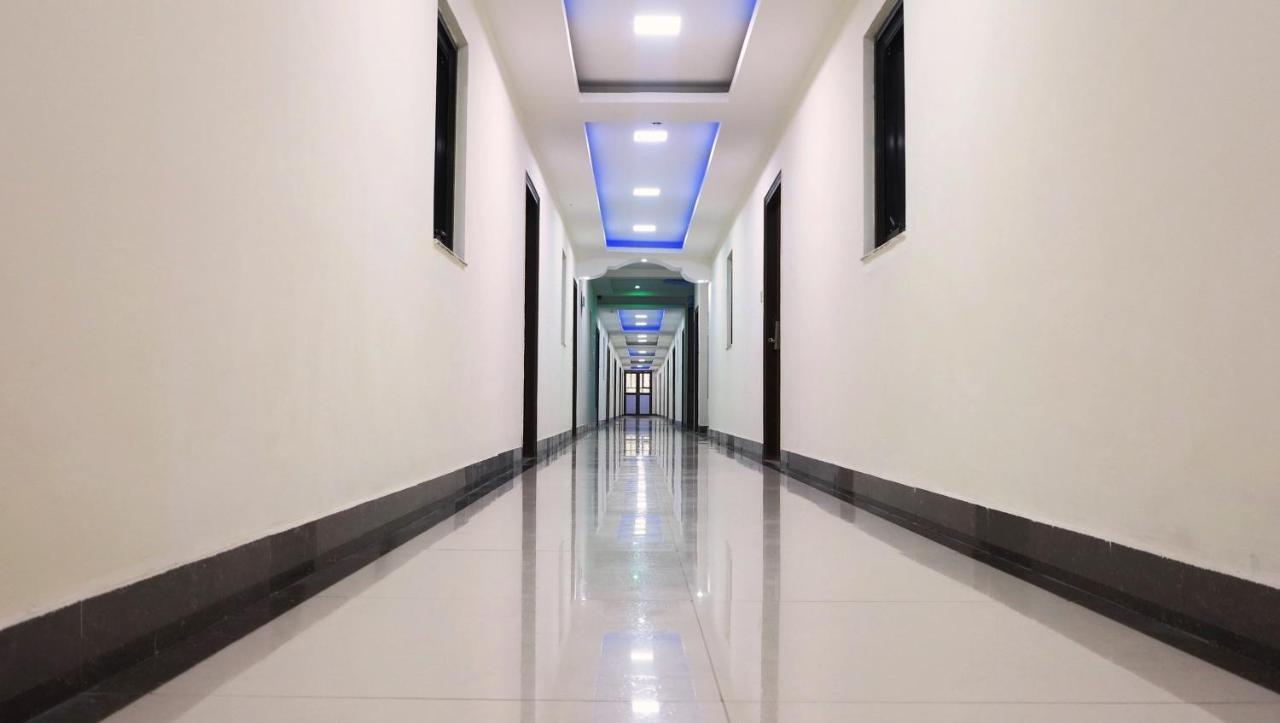 Bodhgaya Regency Hotel Ngoại thất bức ảnh