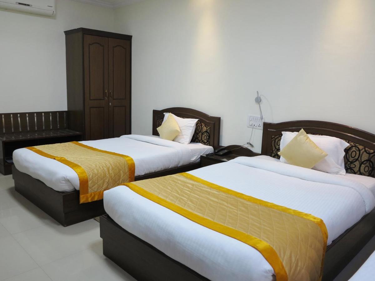 Bodhgaya Regency Hotel Ngoại thất bức ảnh