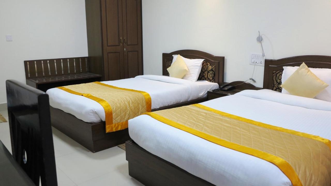 Bodhgaya Regency Hotel Ngoại thất bức ảnh